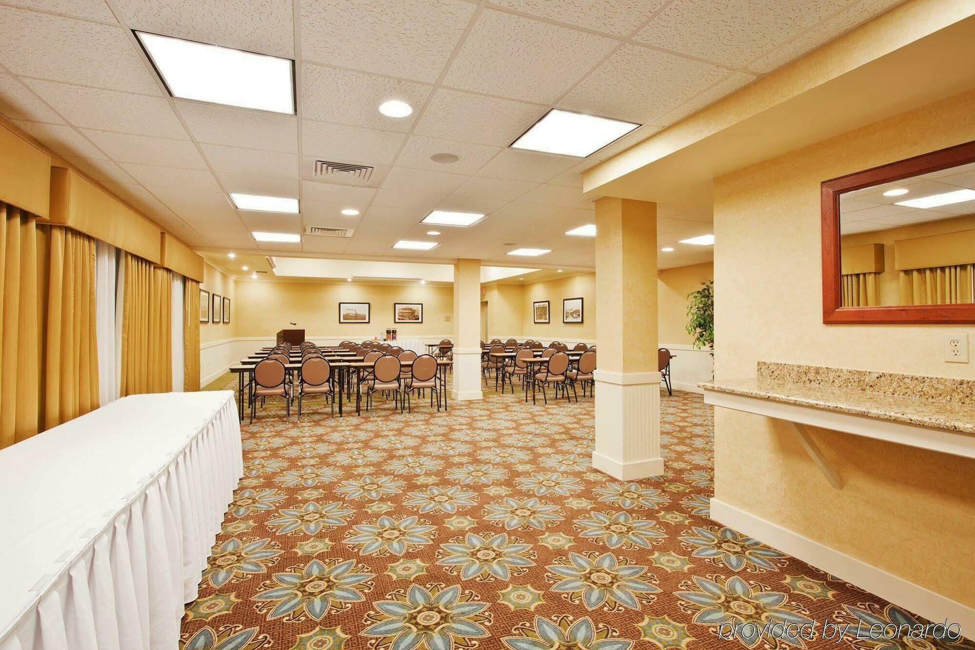 Holiday Inn Express Fairhope - Point Clear By Ihg Ngoại thất bức ảnh